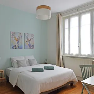 Le Charial , Lyon France